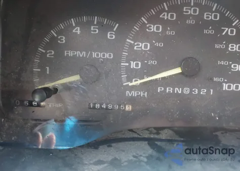 1998 Chevrolet C1500 Fleetside из США, поврежденный, VIN 1GCEC14M2WZ120614